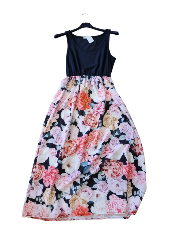 Black Flower Dress - Size 10-12